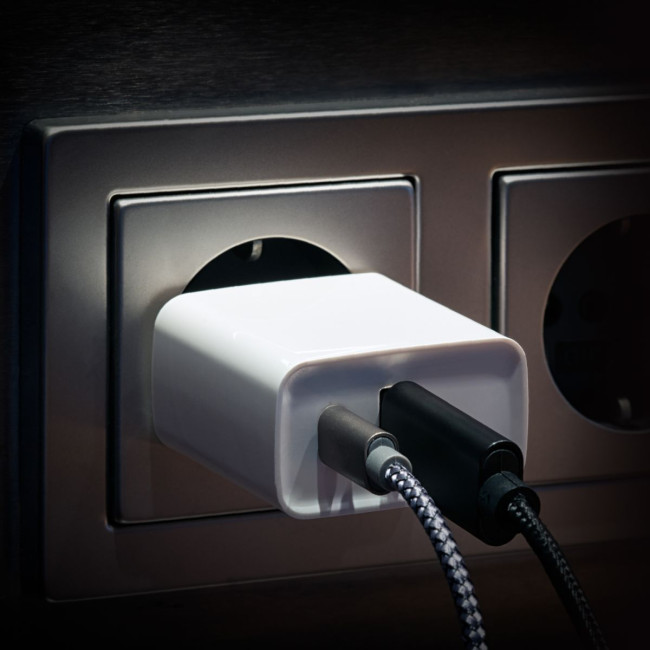 Promotional USB-C & USB Wallcharger - Image 4