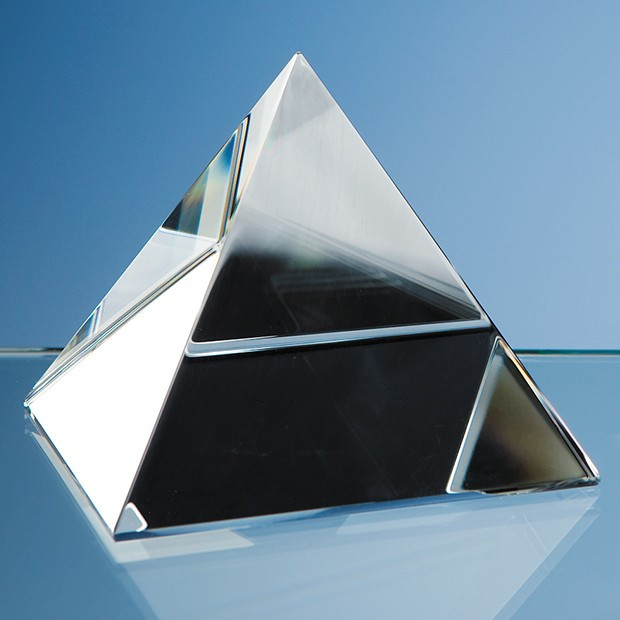 Promotional 9cm Optical Crystal 4 Sided Pyramid