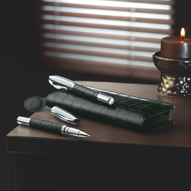 Promotional Pen set and pouch in PU case - Image 3