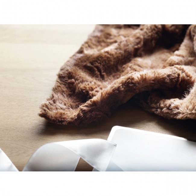 Promotional Fake fur blanket - Image 9