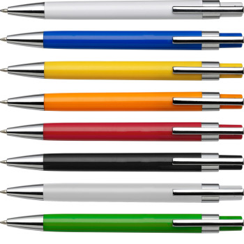 Plastic ballpen