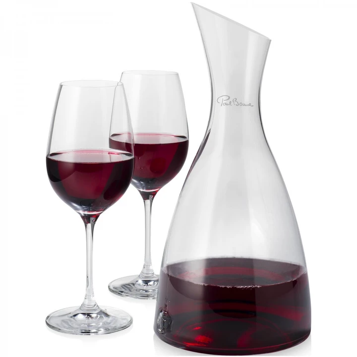 Prestige decanter with 2 wine glasses