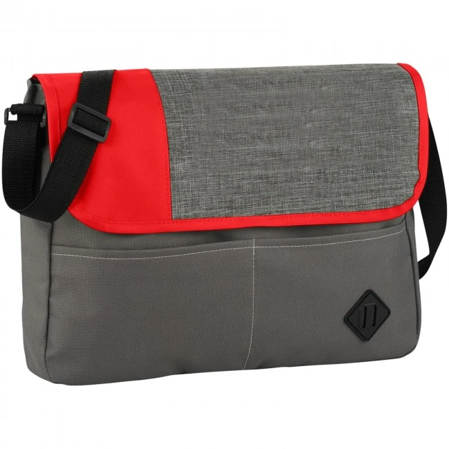 Offset messenger bag