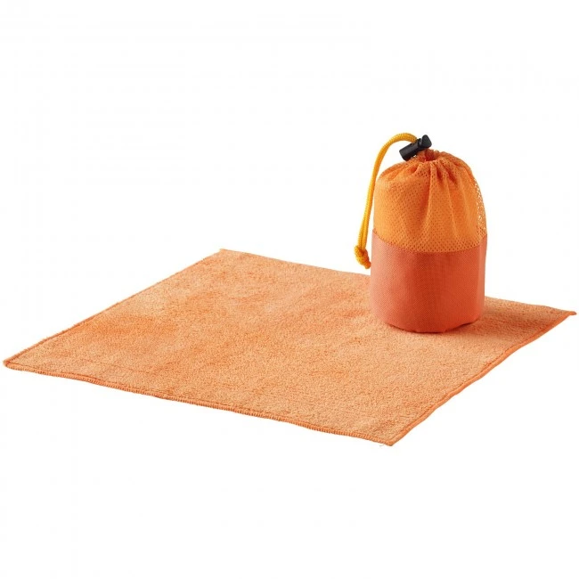 Diamond car cleaning towel and pouch