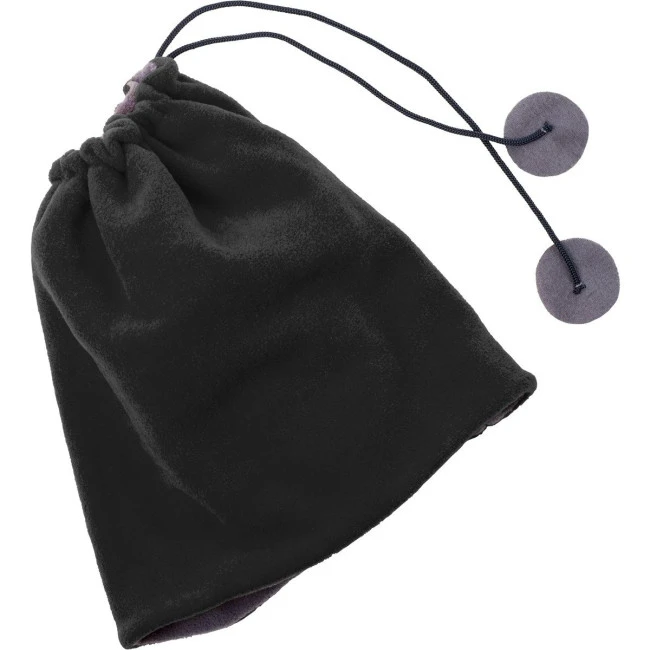 Fleece neck warmer and beanie.