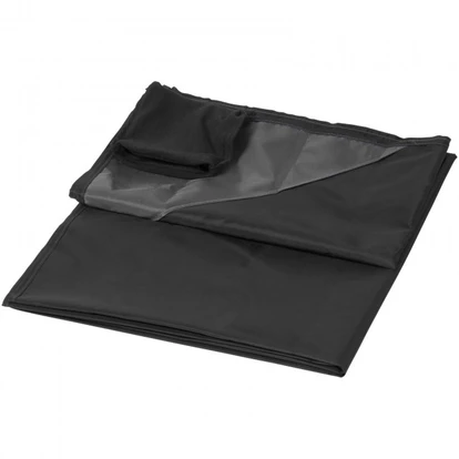 Stow and go water-resistant outdoor blanket