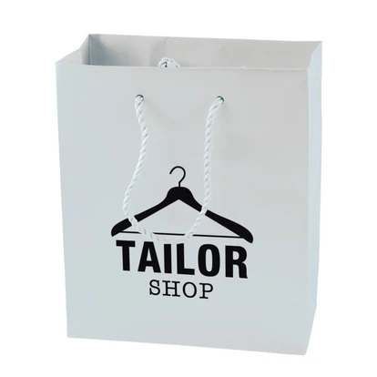 Matt paper bag 160 x 190 x 80 mm