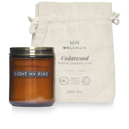 Wellmark Cedar Wood Scented Candle Medium Amber Heather